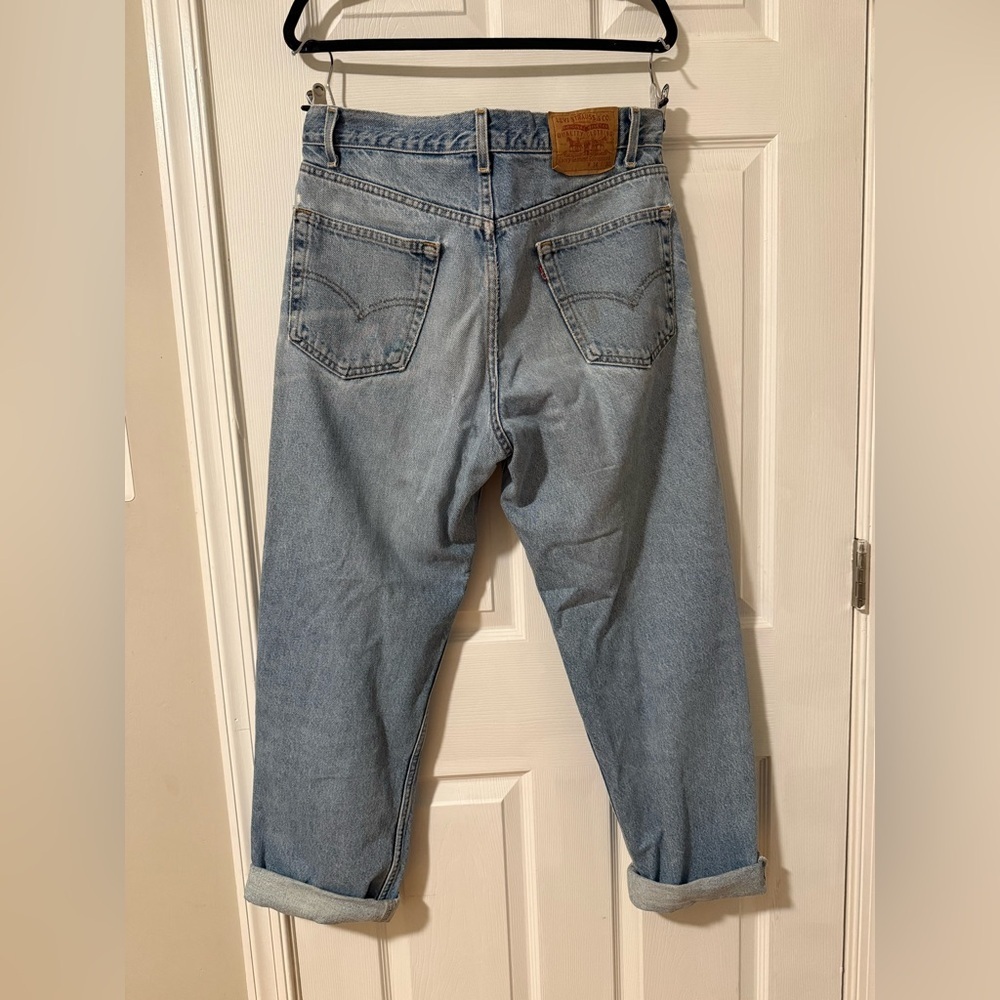 Vintage Levi Relaxed Straight Leg Jeans - Picture 2 of 4